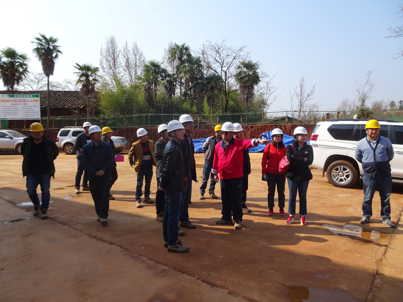 1522205005657697.jpg 九龙特大桥凉拌预制厂.jpg