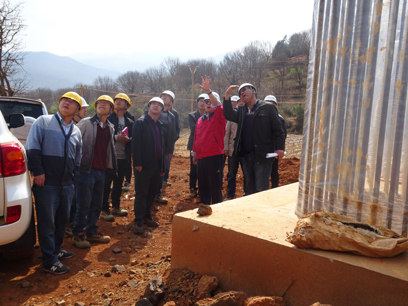 1522205073101382.jpg 九龙特大桥墩柱现场.jpg