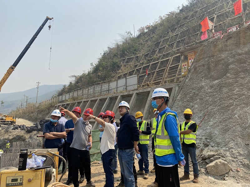 1585301627143640.jpg 了解工程进展.jpg