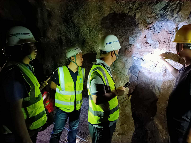 1595583958289060.png 李荣峰到三直管建水片区项目部检查指导工作.png