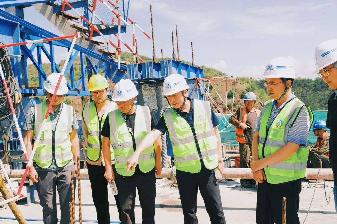 1654736171851426.jpg 2022-06-05-【一线工作法】金光祥带队到永大项目检查.jpg