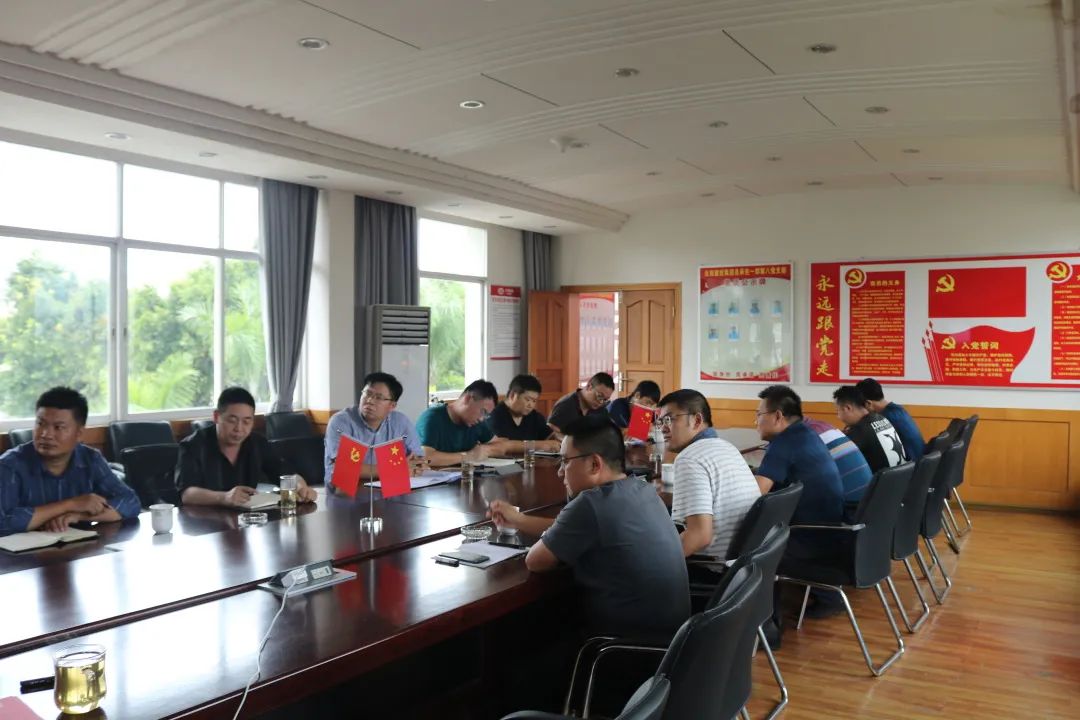 1662346503773506.jpg 李元鸿到神秘谷澜沧江大桥项目检查指导2.jpg