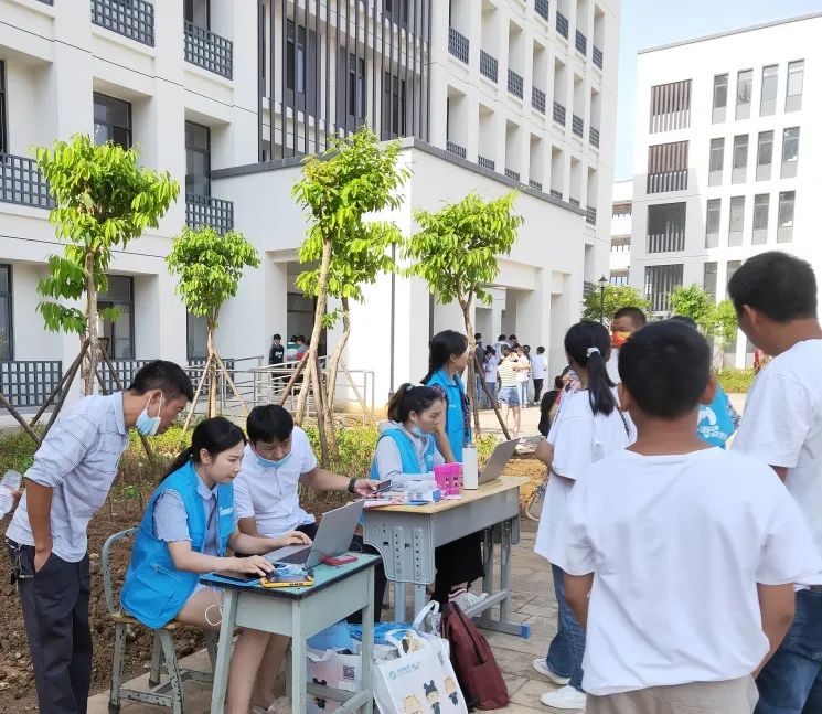 1662347399795522.jpg 巧家县第四中学新校区正式“启航”,迎来首批学生!2.jpg