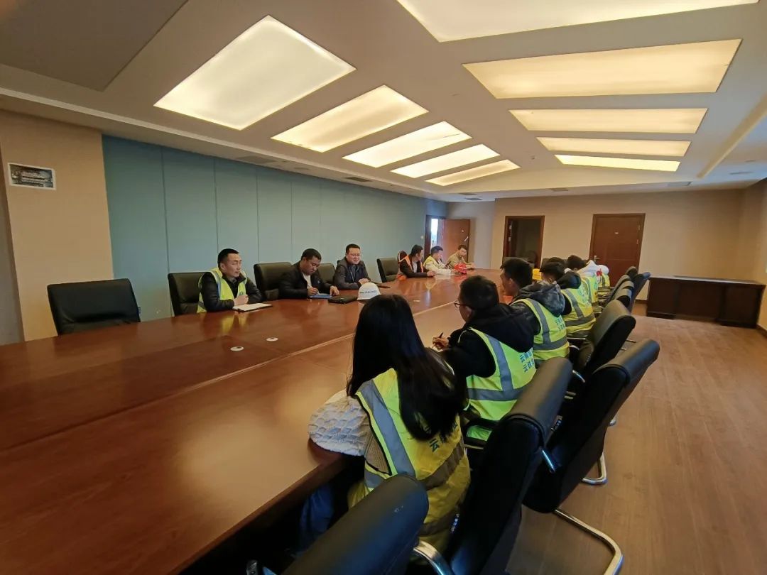 1678067189148841.jpg 2023-3-3-海树清到贵州天河潭“贵州之窗”数字公园项目检查.jpg