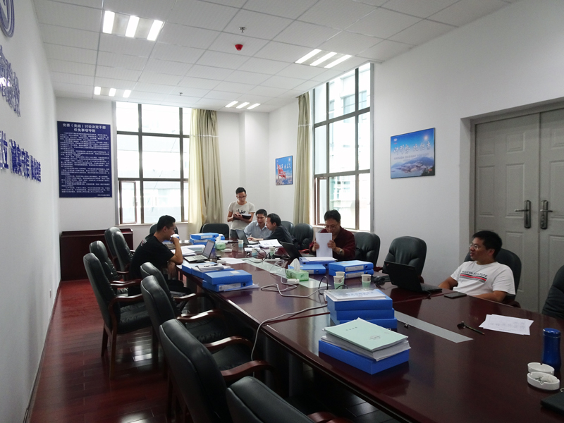 1537432232941277.jpg 查阅资料.JPG