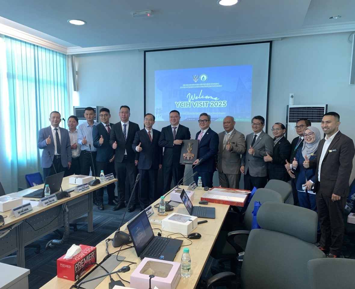 微信图片_2025-11-10_101830_229 (2).jpg